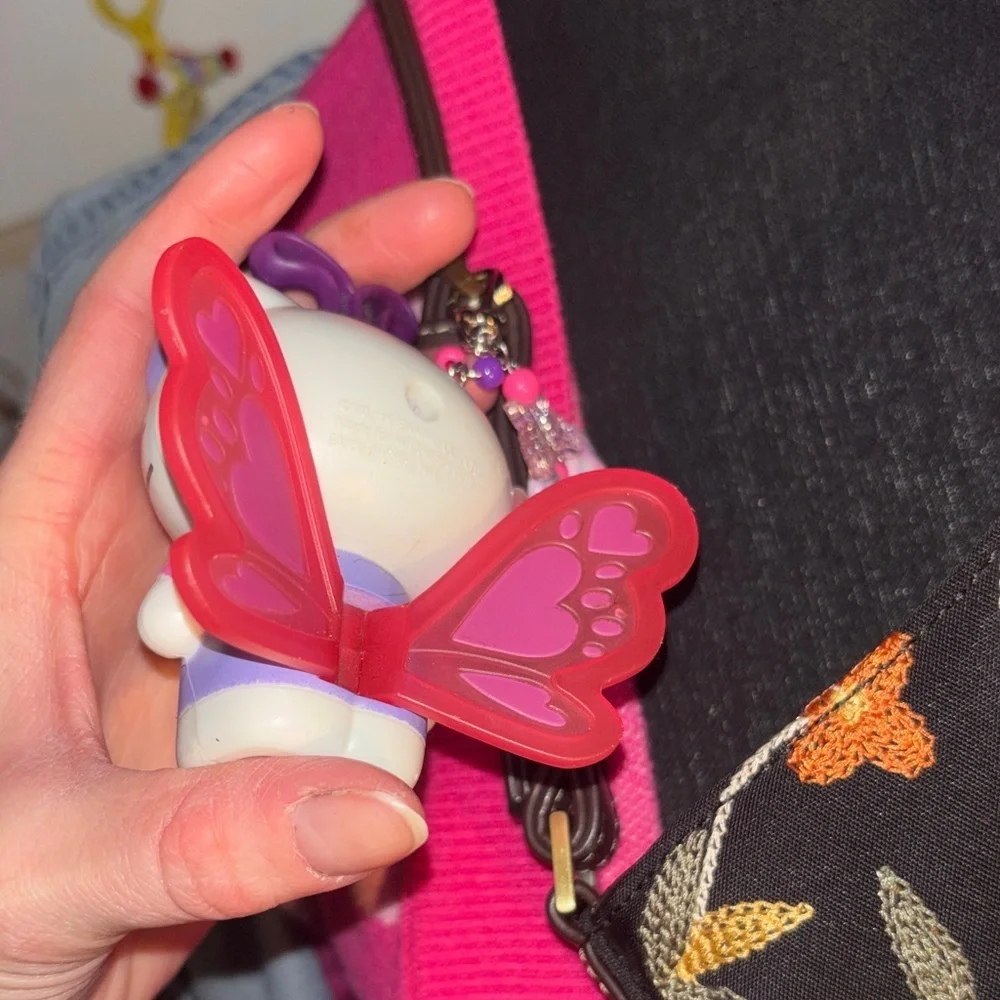 Hello Kitty adorable one